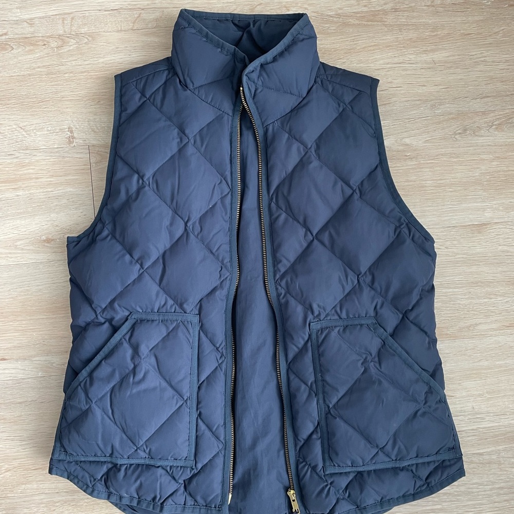J Crew Puffer Vest Navy Size S
